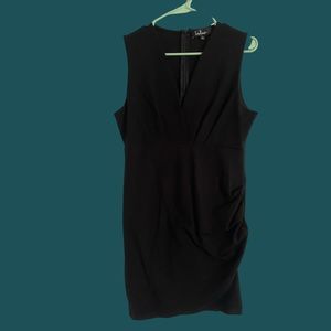 Sexxy lbd, very comfortable and stretchy! Hugs those curves!